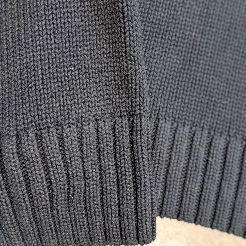 Gap Black Knit Cropped Cardigan | Small P | Like New - Picture 5 of 10